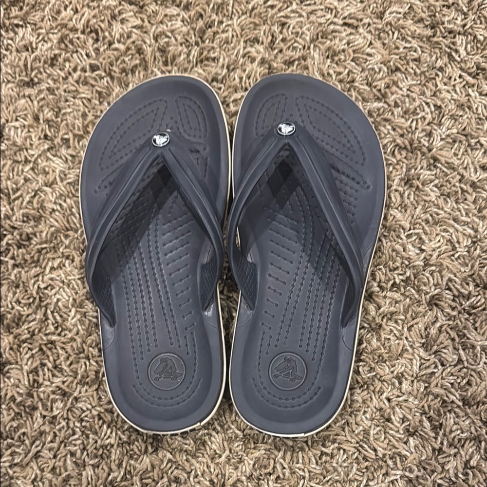 Navy blue crocs